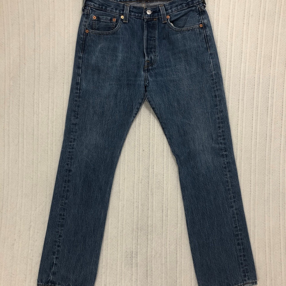 Levis 501 Original Fit Jeans Mens 30x30 Medium Wash Blue Straight Leg Button Fly
